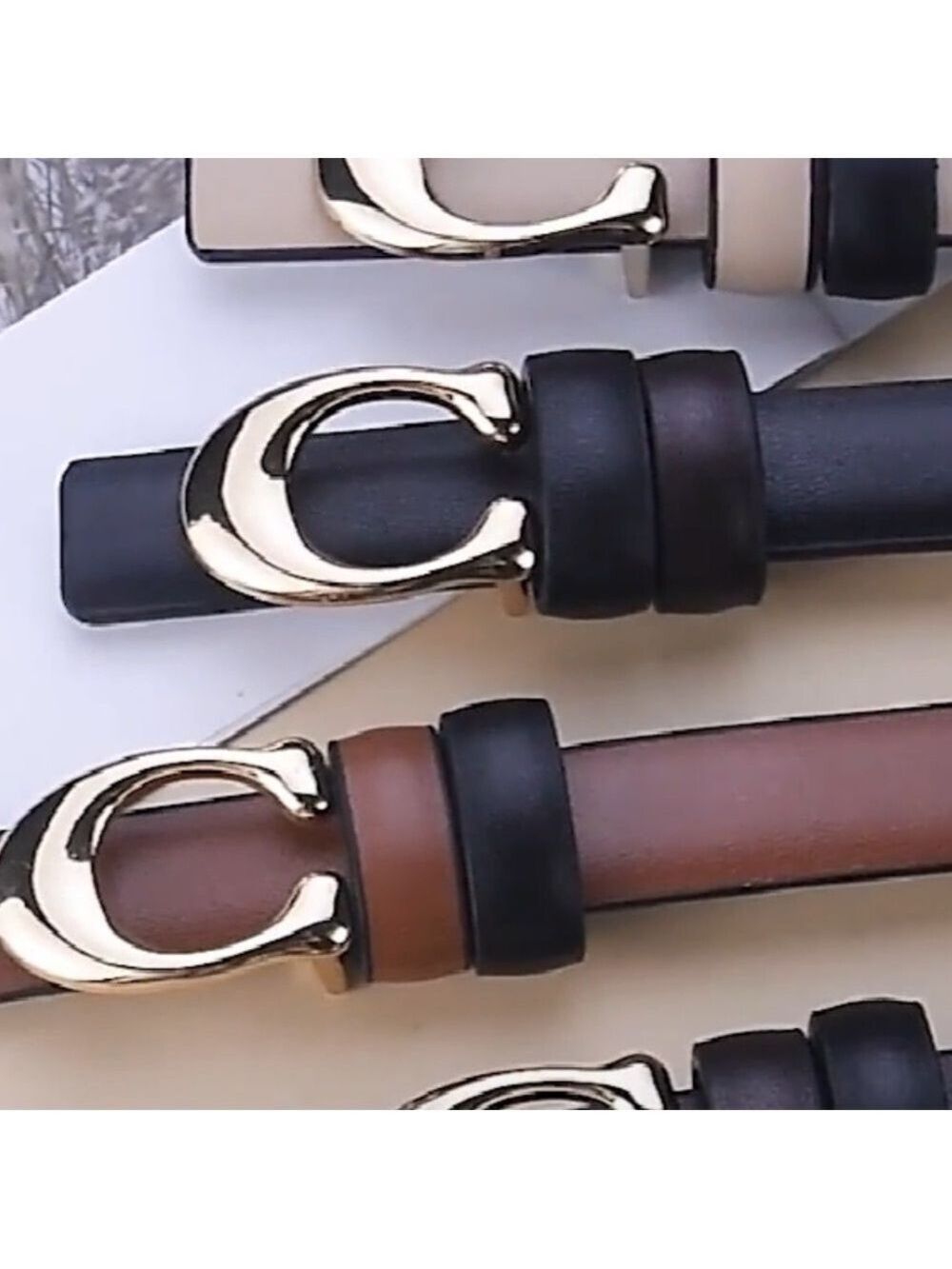 Big letter C classic buckle black belt - Picture 14 of 16